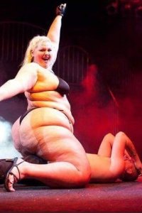 Melinda fat show